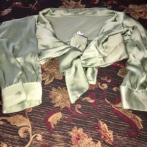 Gorgeous Sage Shrug Size M BNWT
